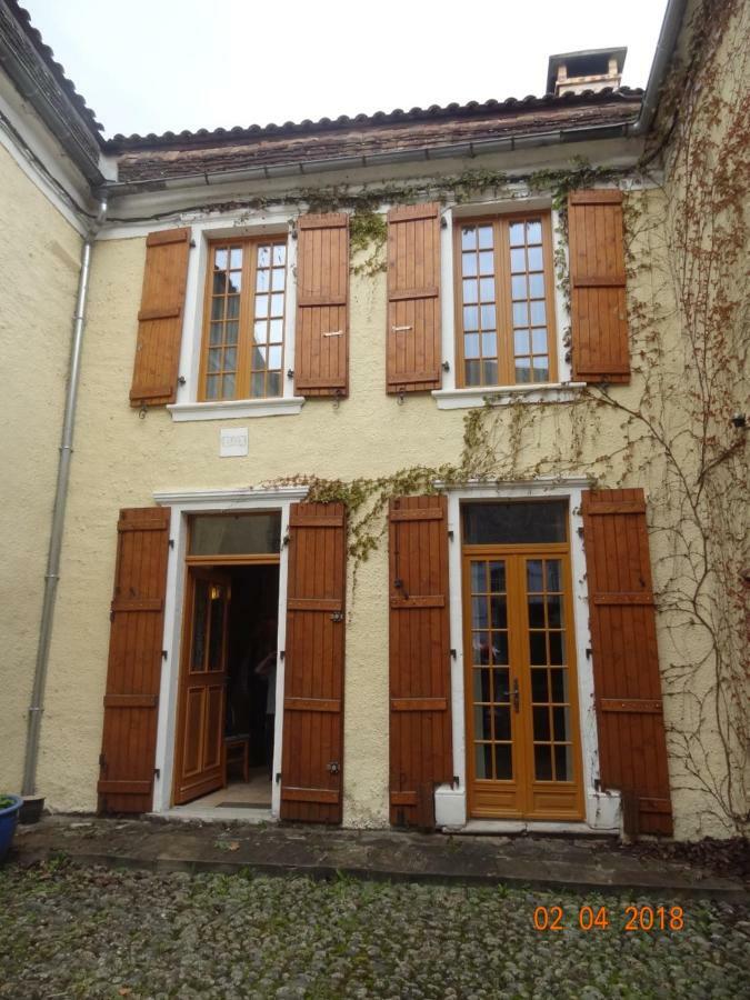 Villa Le Pelerine à Sauveterre-de-Bearn Extérieur photo